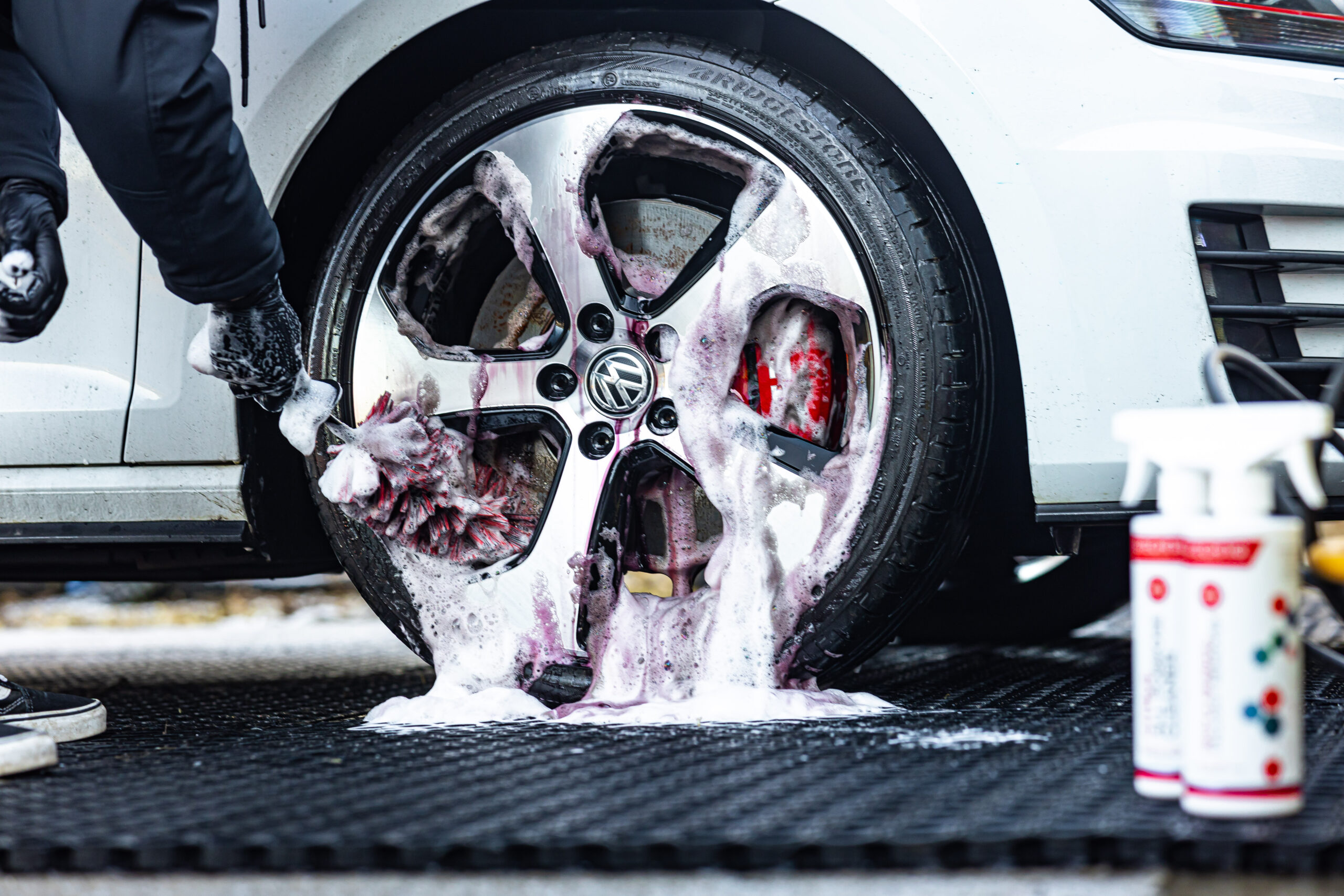 How to Clean Wheels